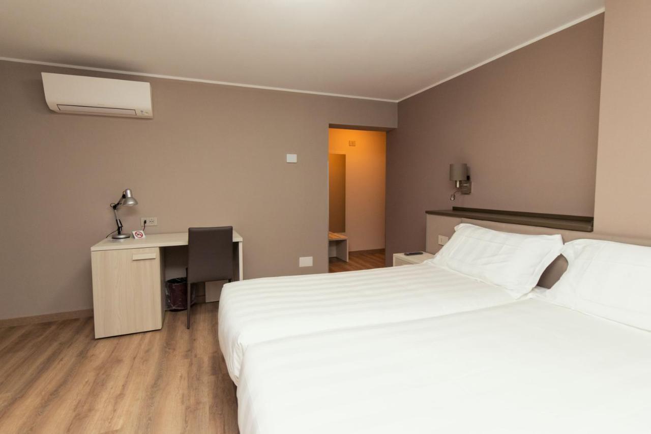 Er Mirin - Il Mulino Di Carcare Hotel Bagian luar foto